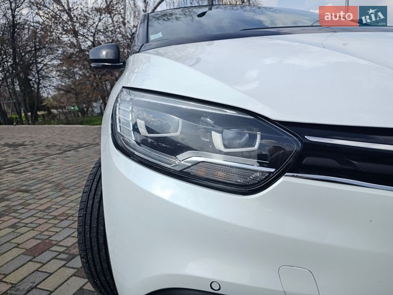 Мінівен Renault Scenic 2018 в Смілі