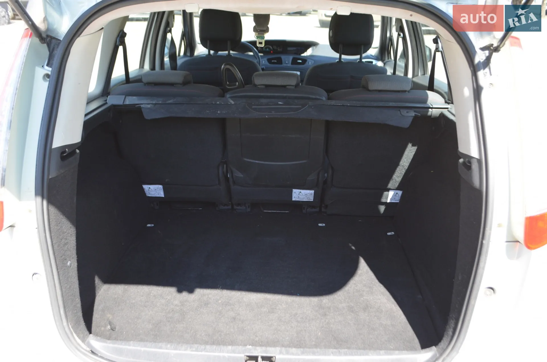 2012 Renault Scenic - мініатюра 9