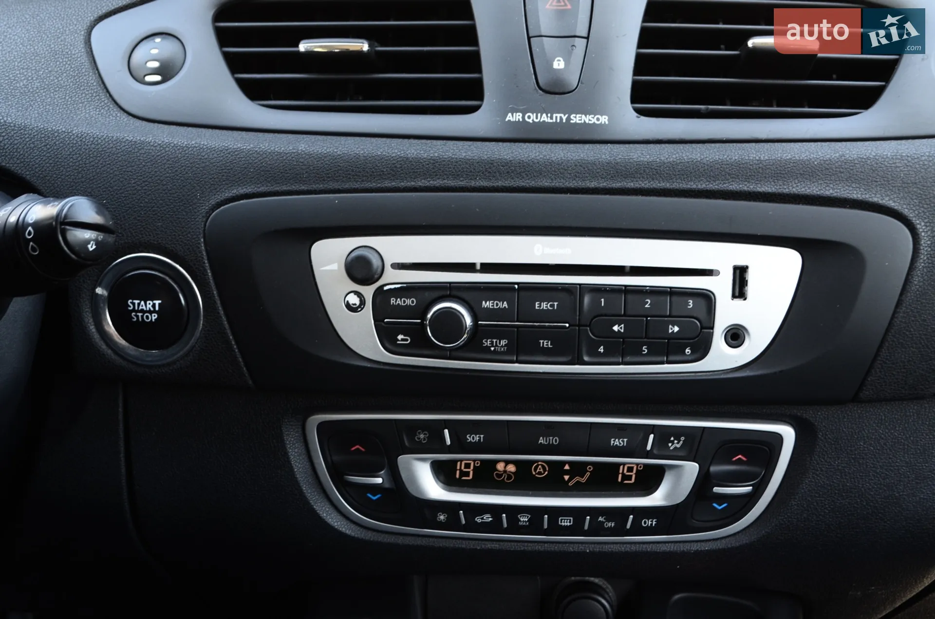 2012 Renault Scenic - мініатюра 21