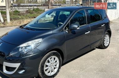 Минивэн Renault Scenic 2010 в Киеве
