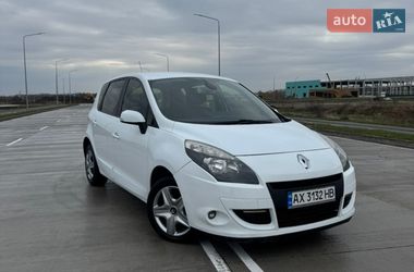 Минивэн Renault Scenic 2011 в Виннице