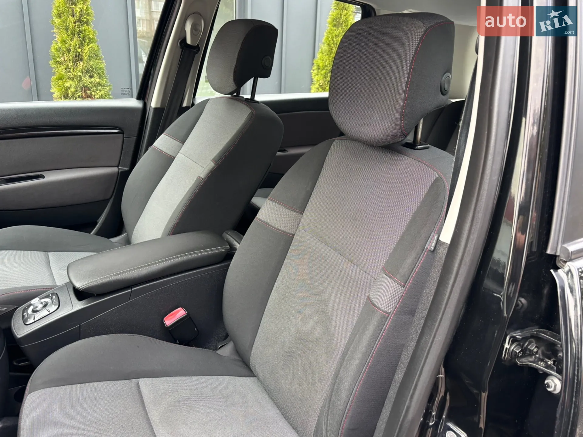 2014 Renault Scenic - мініатюра 45