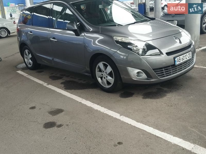 Renault Scenic 2011