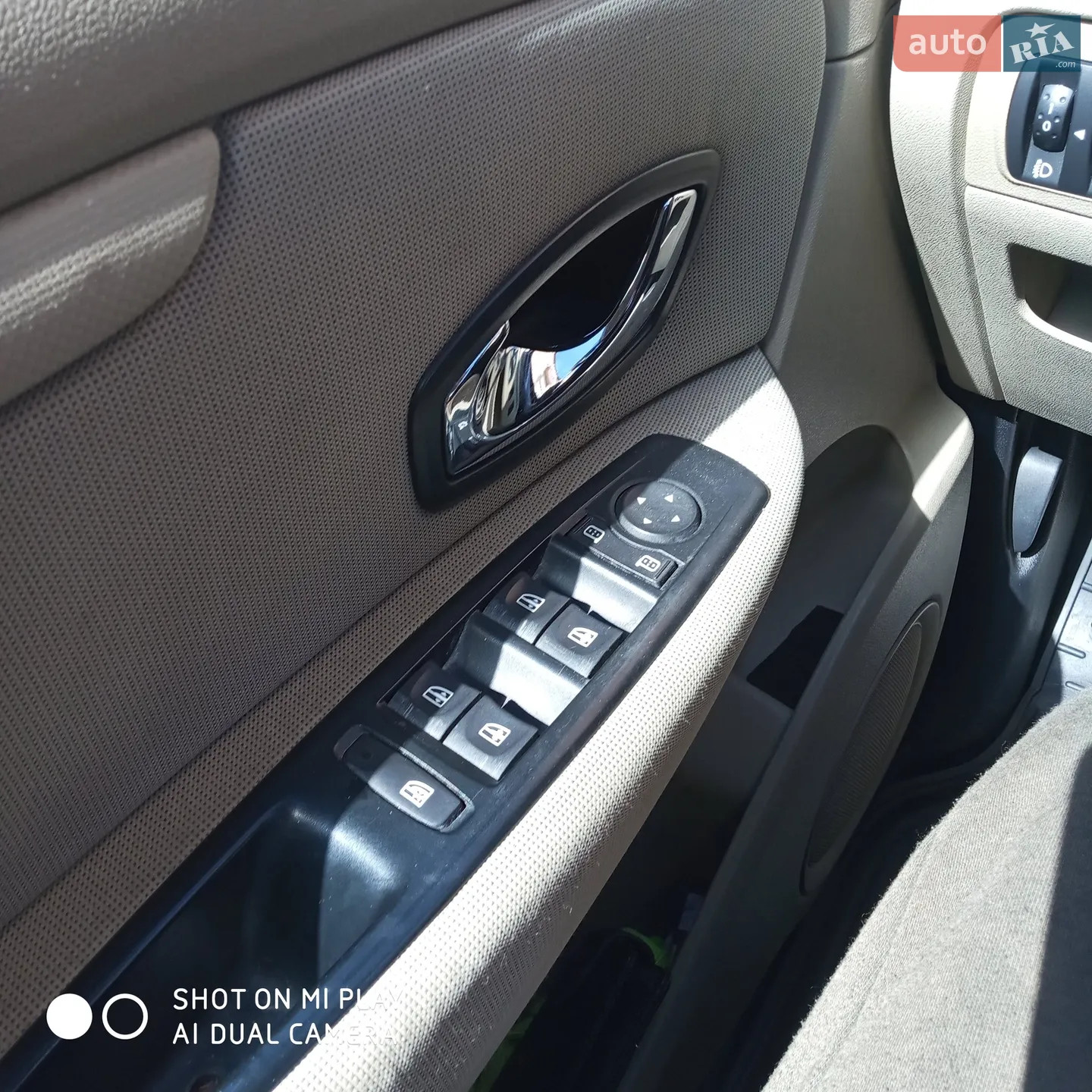 2011 Renault Scenic - мініатюра 28