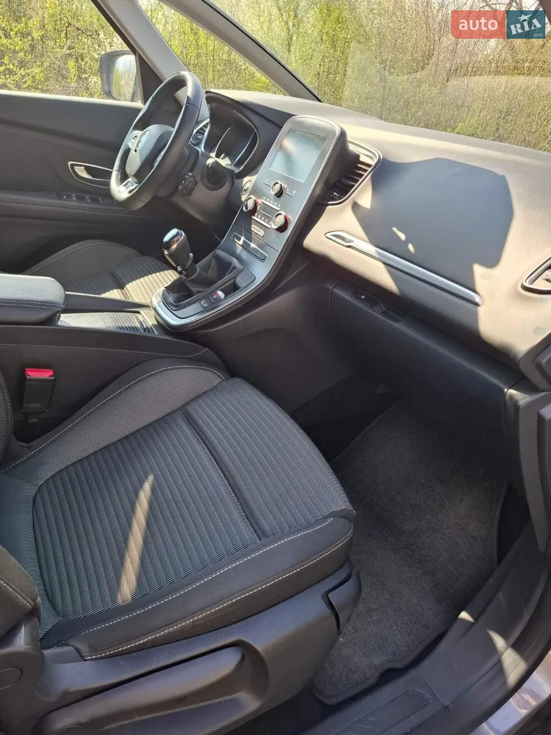 2019 Renault Scenic - мініатюра 3