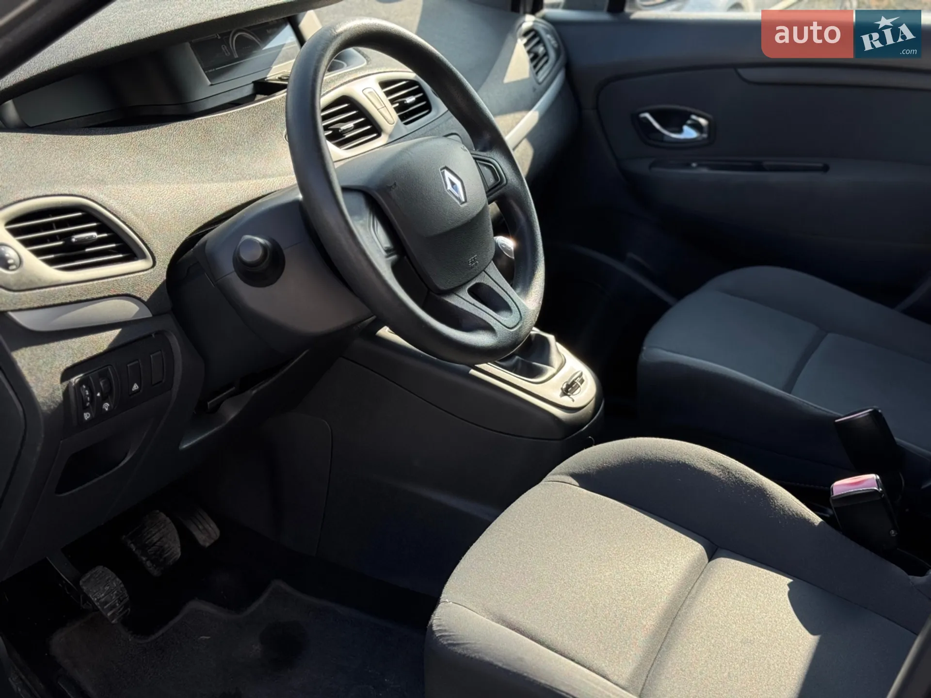 2014 Renault Scenic - мініатюра 23