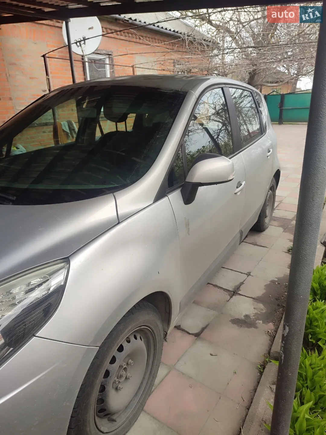 2010 Renault Scenic - мініатюра 8