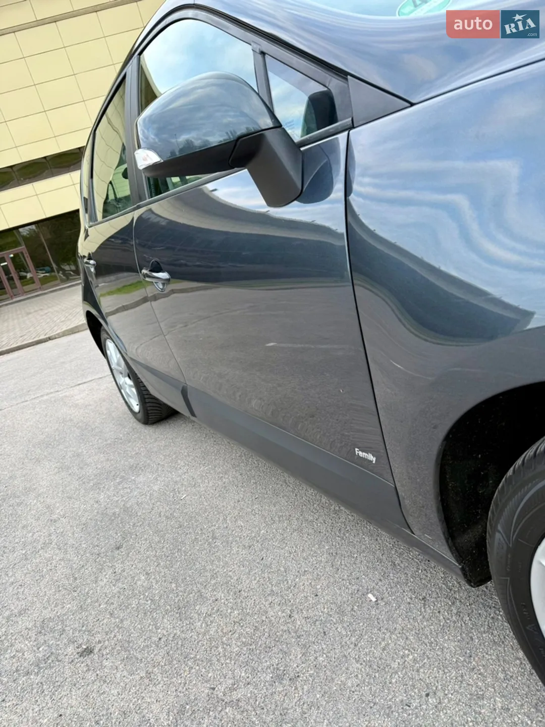2011 Renault Scenic - мініатюра 14