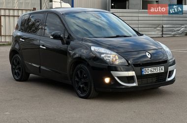 Мінівен Renault Scenic 2011 в Рівному
