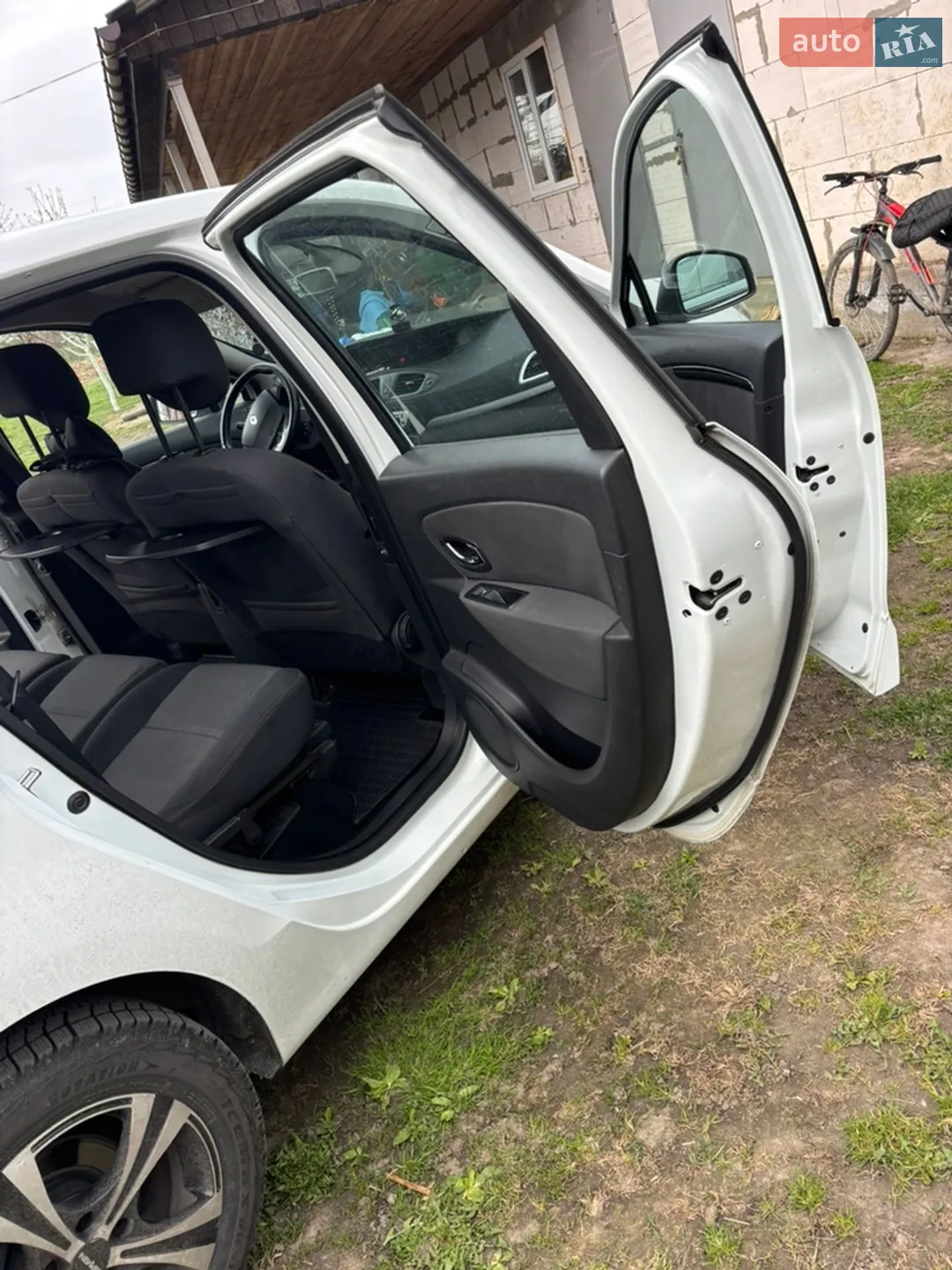 2013 Renault Scenic - мініатюра 11