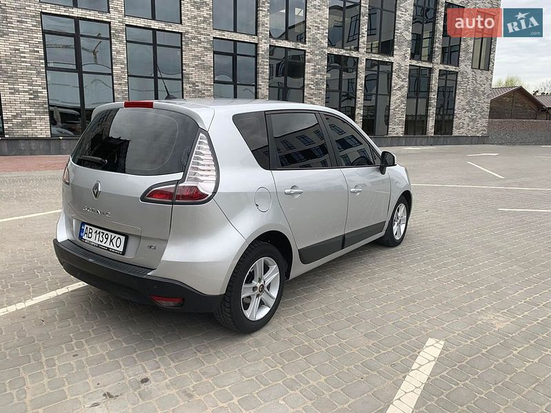 Минивэн Renault Scenic 2012 в Житомире