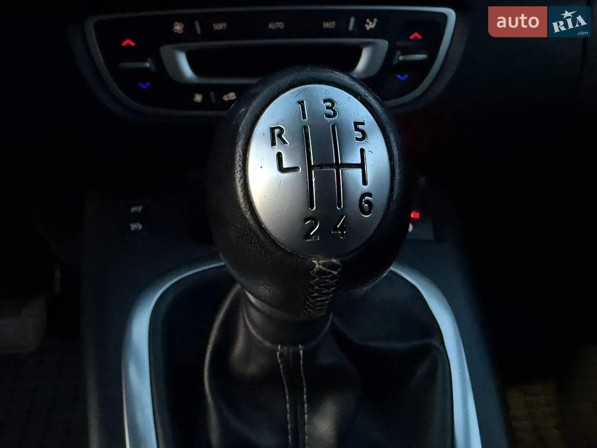 2014 Renault Scenic - мініатюра 31