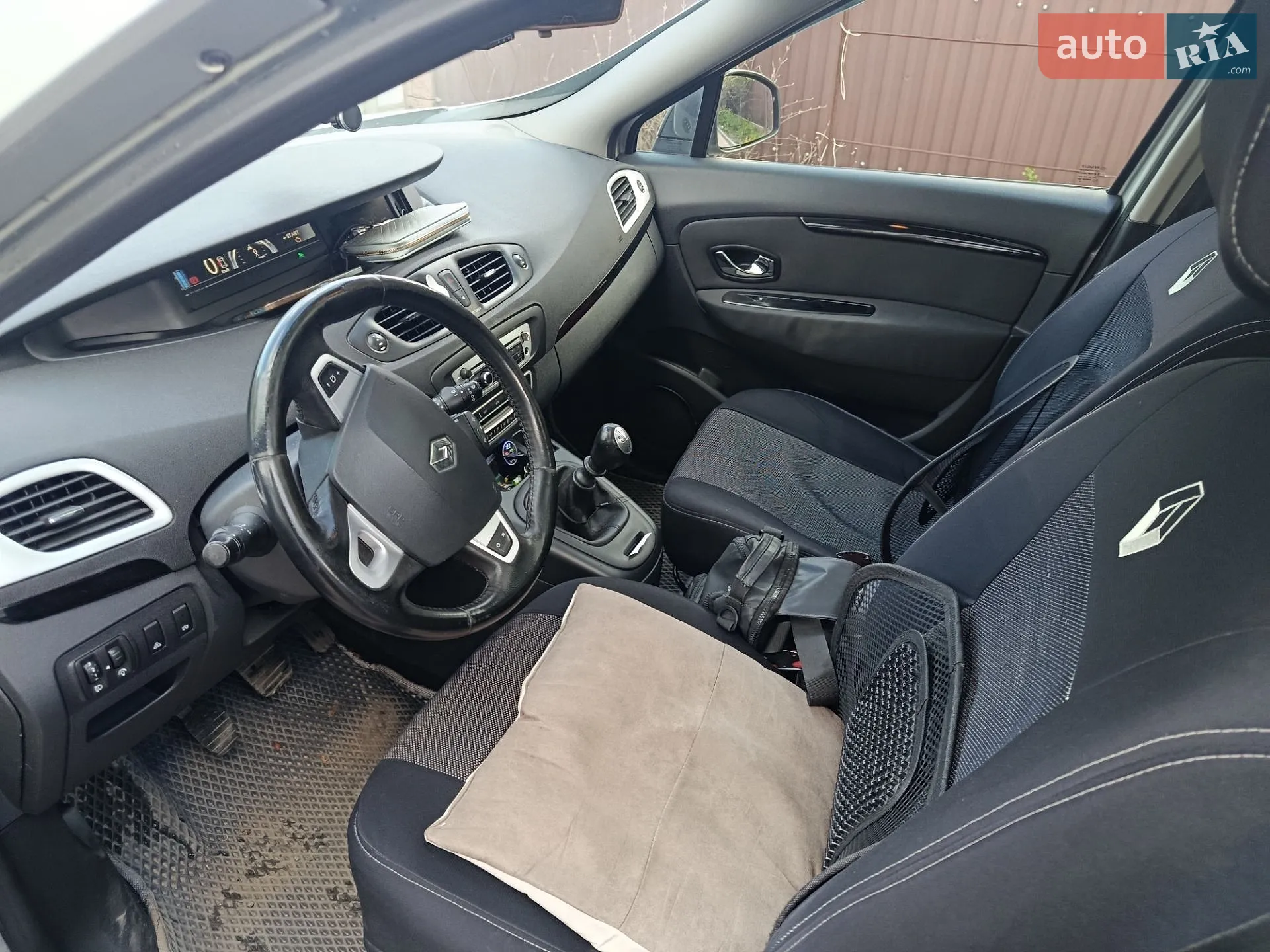 2012 Renault Scenic - мініатюра 12