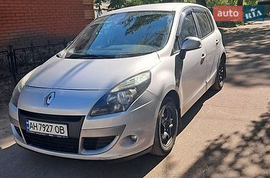 Мінівен Renault Scenic 2011 в Кременчуці