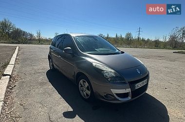 Мінівен Renault Scenic 2011 в Володимирі