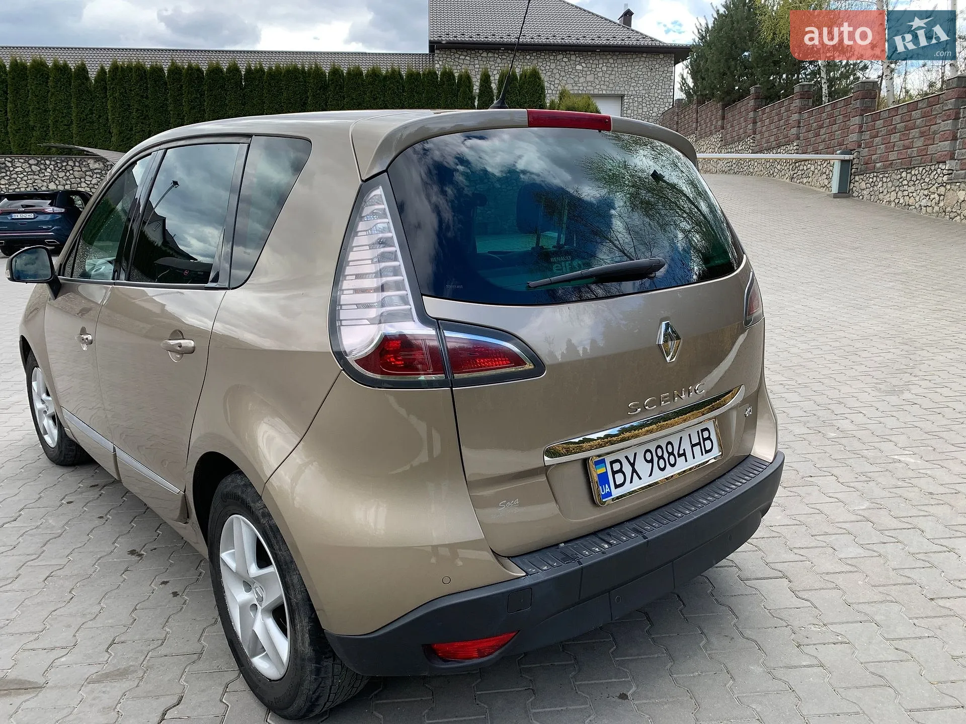 2016 Renault Scenic - мініатюра 2