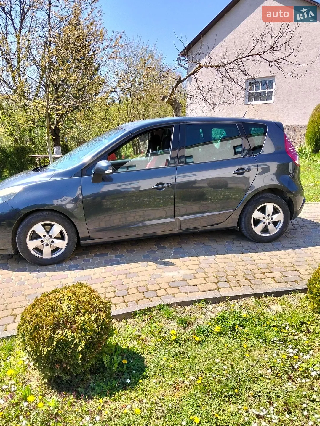 2010 Renault Scenic - мініатюра 3