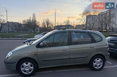 Мінівен Renault Scenic 2004 в Києві