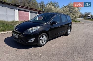 Минивэн Renault Scenic 2009 в Жмеринке