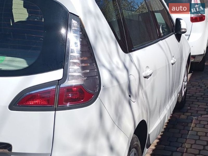 Мінівен Renault Scenic 2012 в Дубні