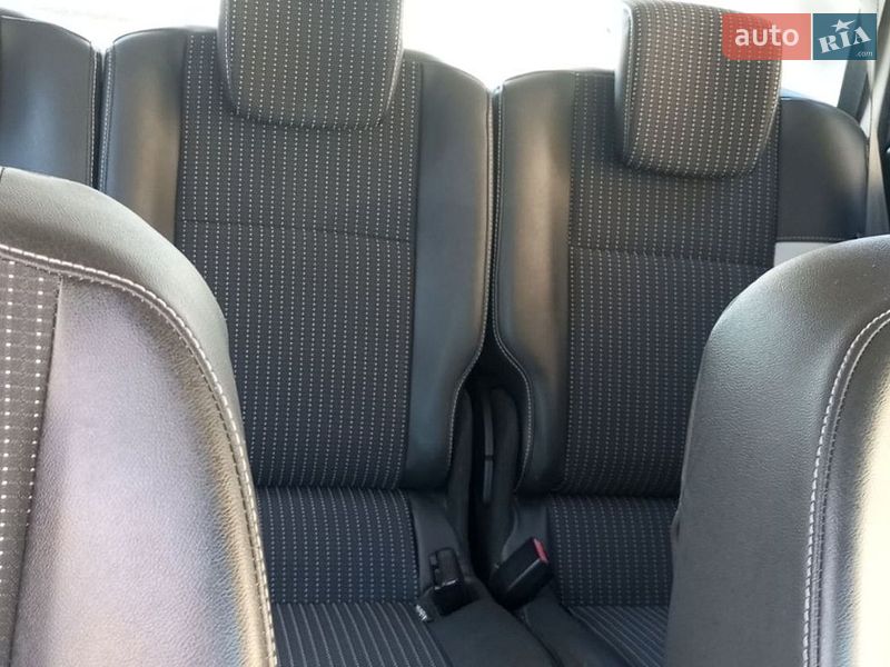Мінівен Renault Scenic 2012 в Дубні