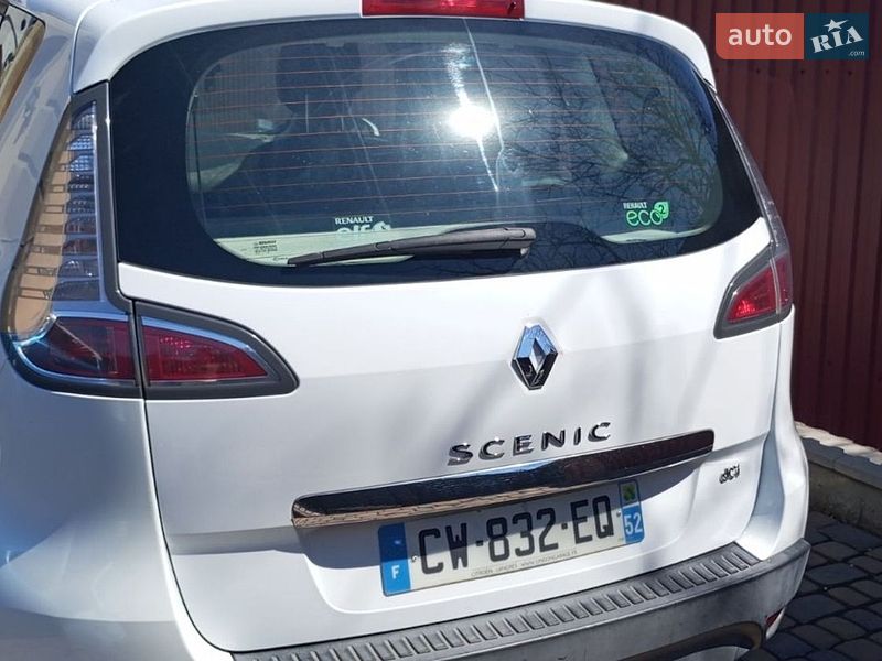 Мінівен Renault Scenic 2012 в Дубні