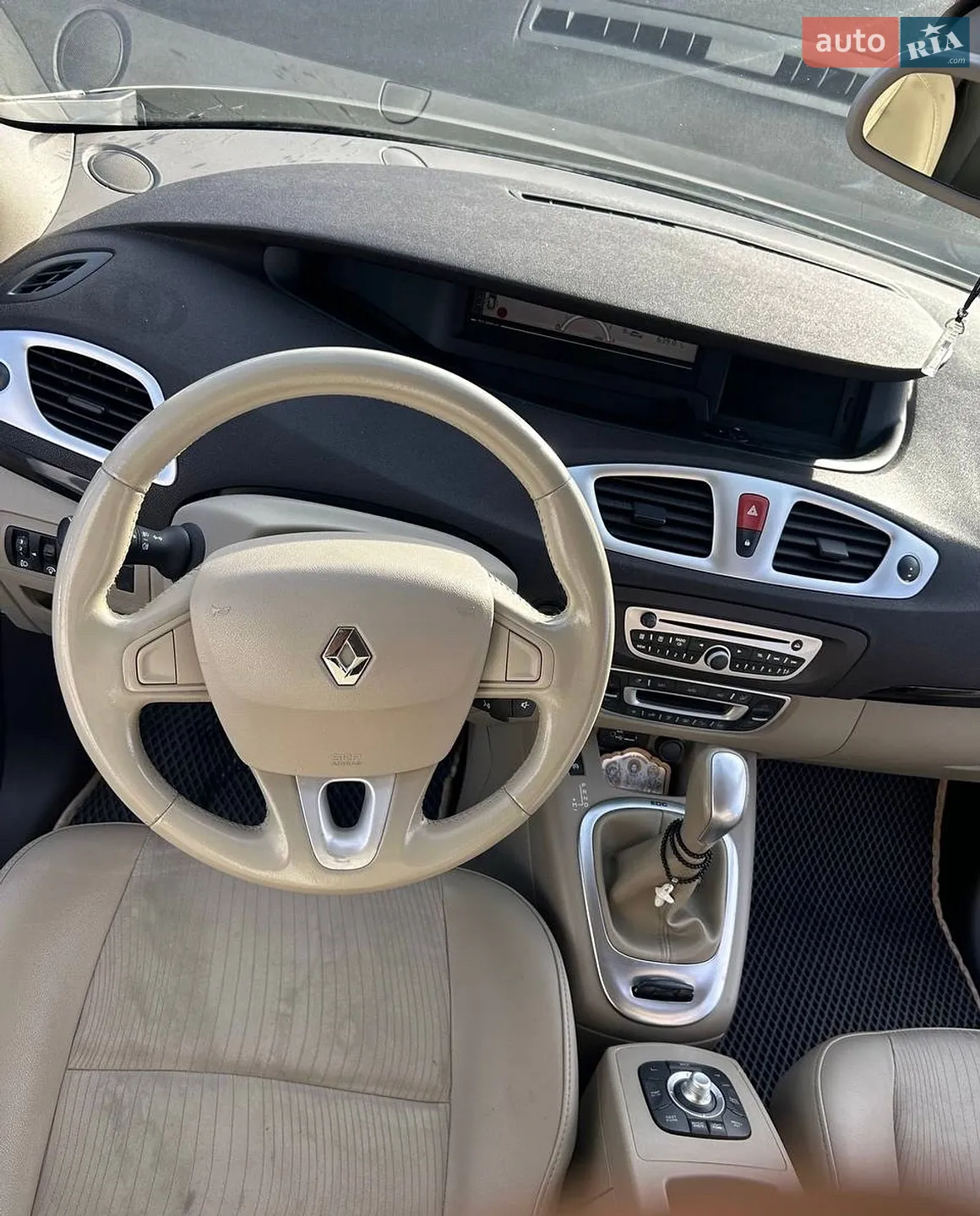 2011 Renault Scenic - мініатюра 24