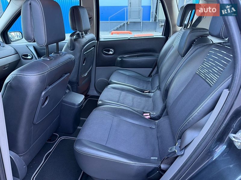 Минивэн Renault Scenic 2007 в Ровно
