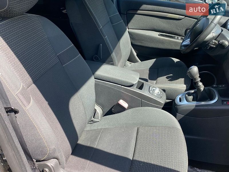 Минивэн Renault Scenic 2010 в Луцке