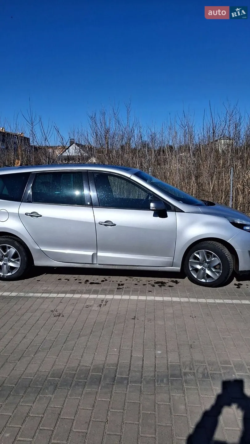 2011 Renault Scenic - мініатюра 20