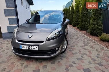 Минивэн Renault Scenic 2012 в Звягеле