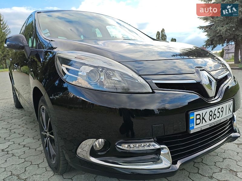 Минивэн Renault Scenic 2013 в Дубно