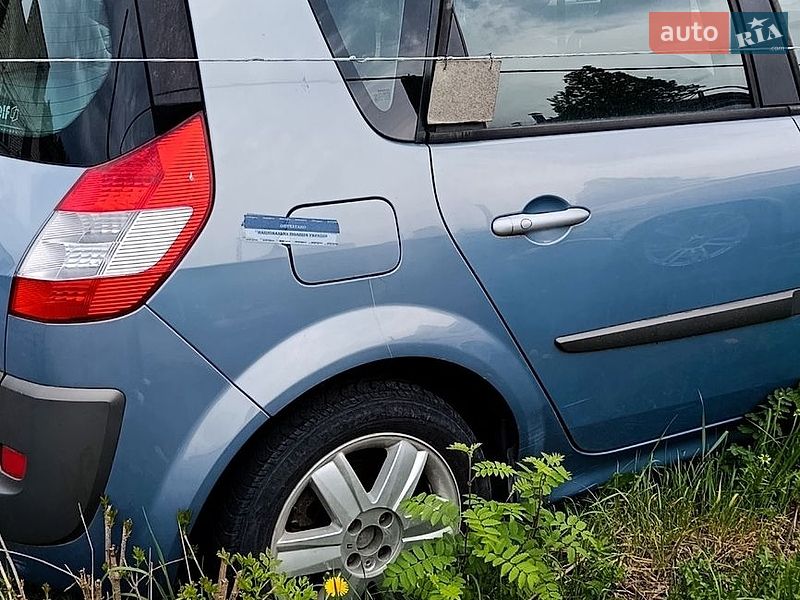Минивэн Renault Scenic 2005 в Ковеле