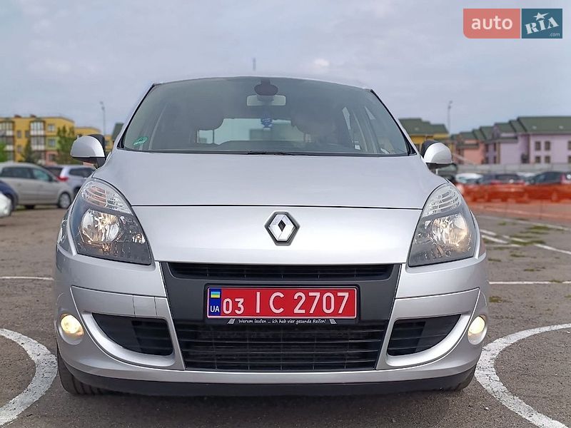 Минивэн Renault Scenic 2011 в Виннице