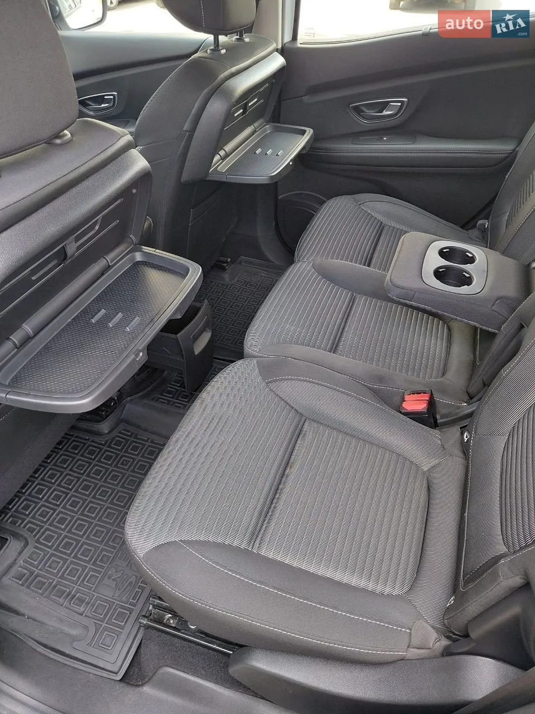 2016 Renault Scenic - мініатюра 14
