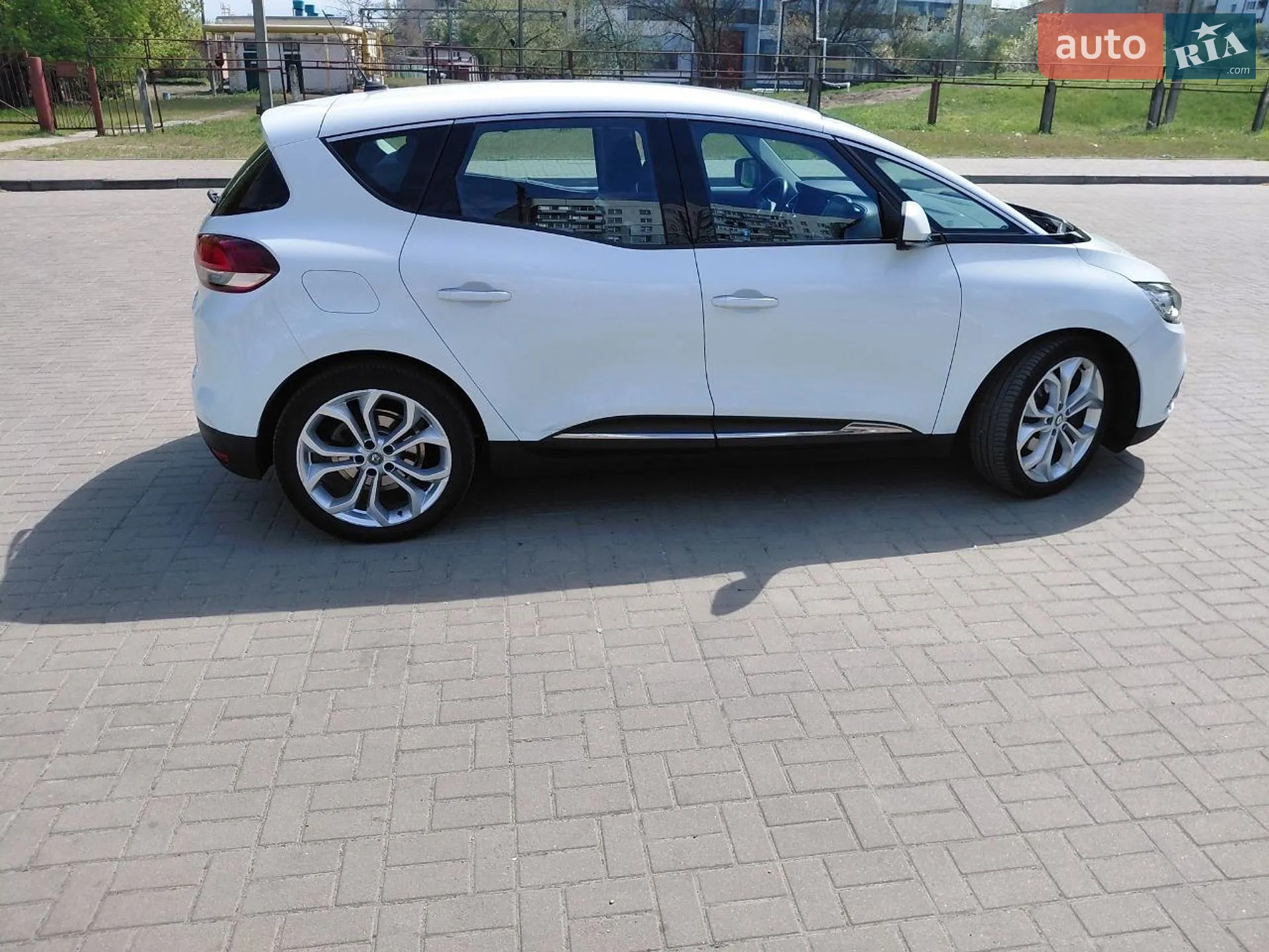 2016 Renault Scenic - мініатюра 43