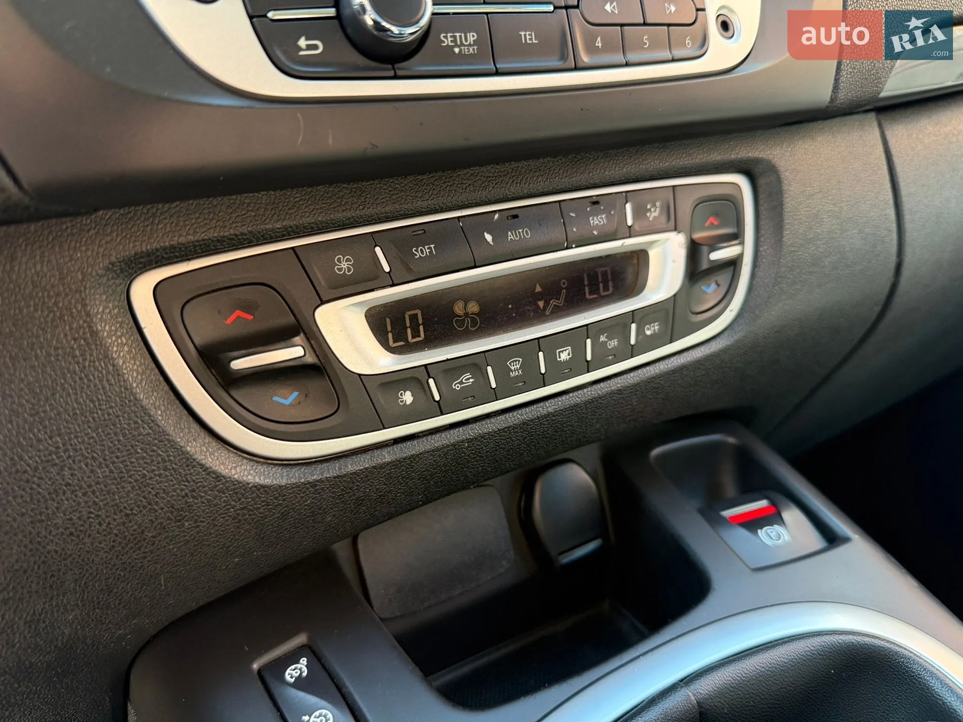 2015 Renault Scenic - мініатюра 47