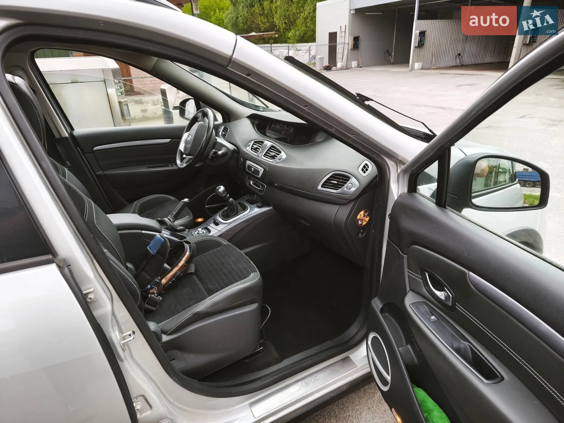 2015 Renault Scenic - мініатюра 2