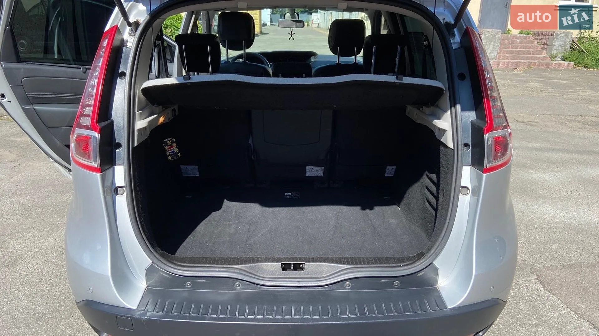 2011 Renault Scenic - мініатюра 27