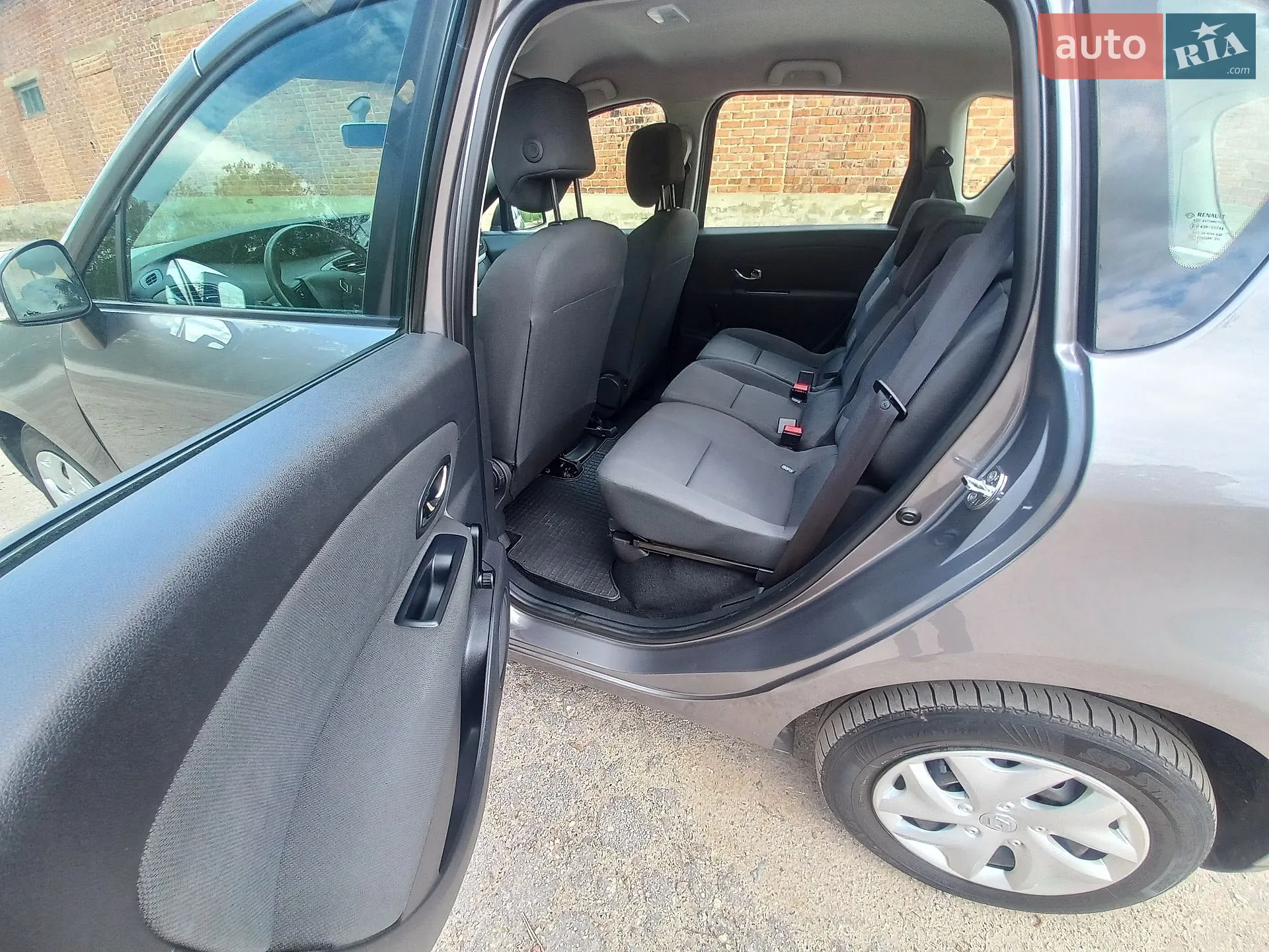 2012 Renault Scenic - мініатюра 15