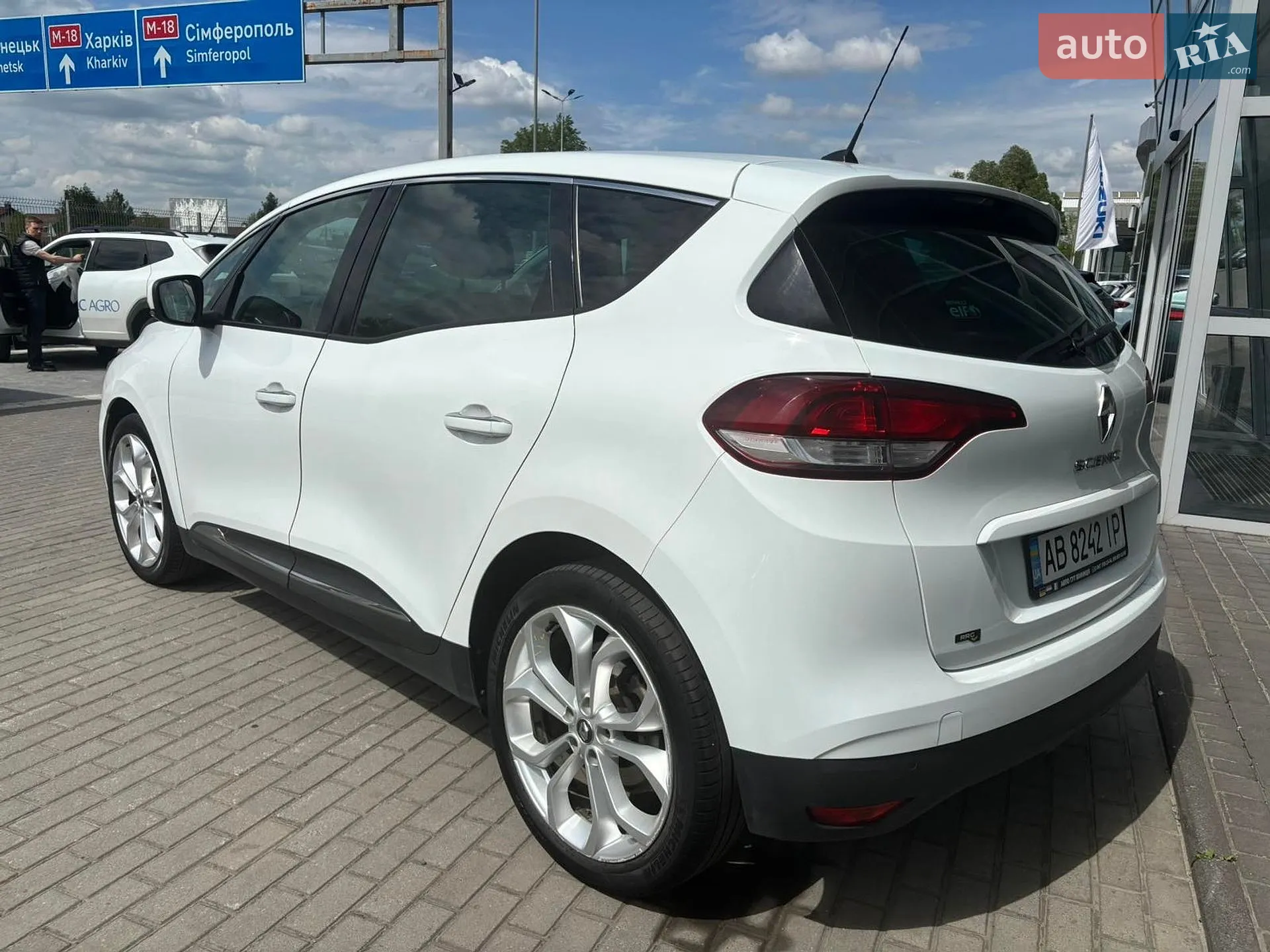 2019 Renault Scenic - мініатюра 10