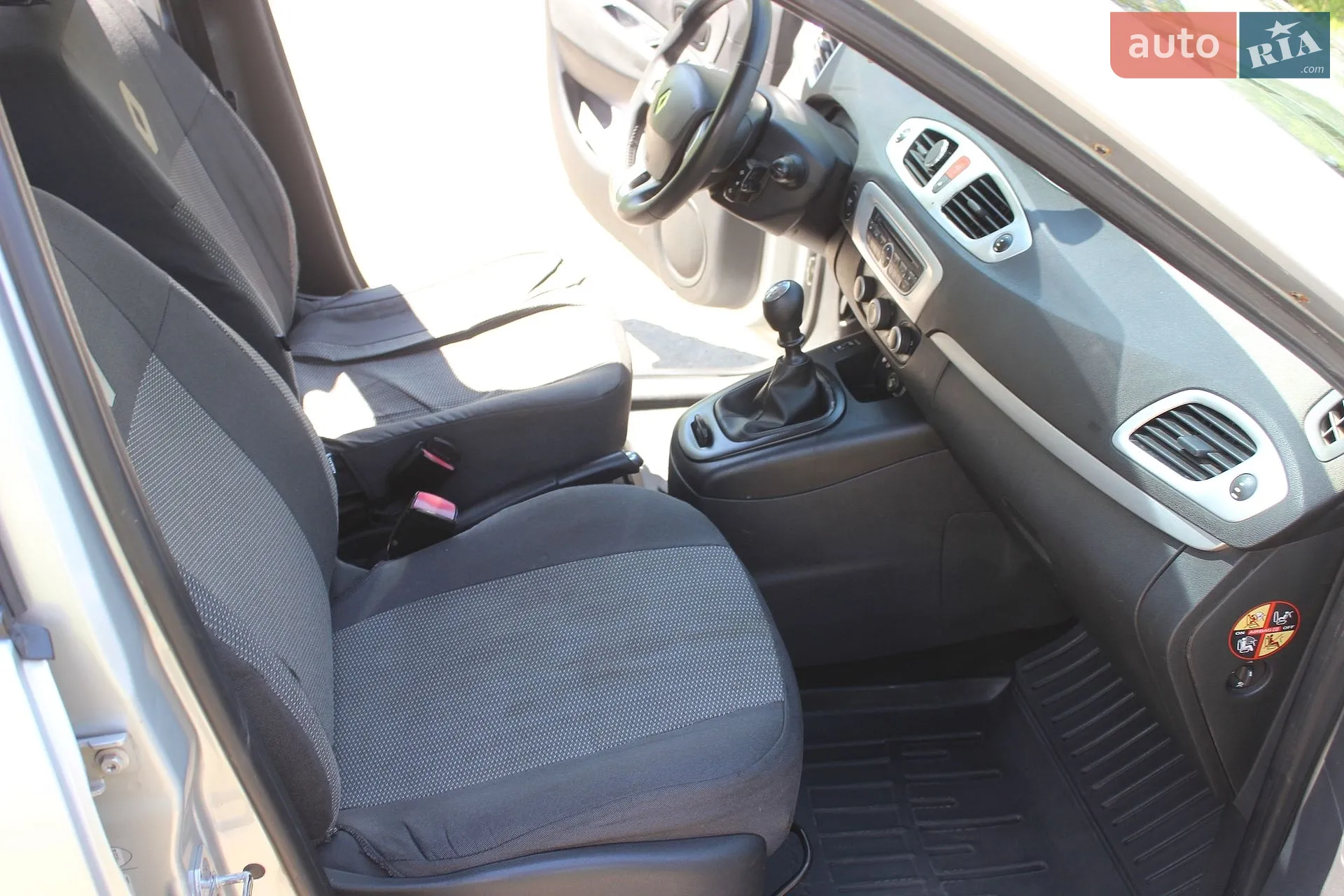 2011 Renault Scenic - мініатюра 14