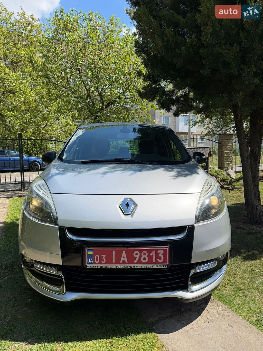 2012 Renault Scenic - мініатюра 2