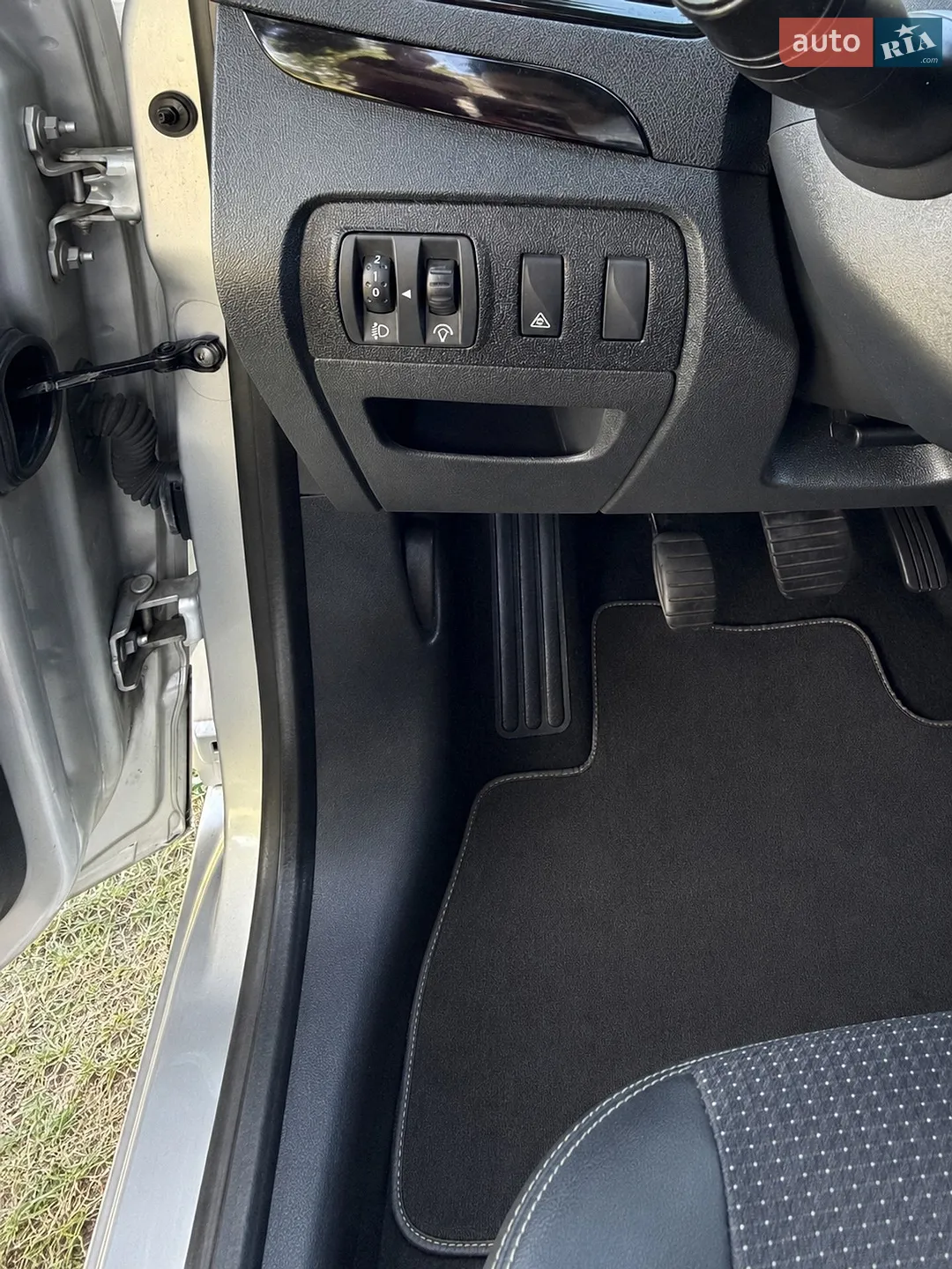 2012 Renault Scenic - мініатюра 14