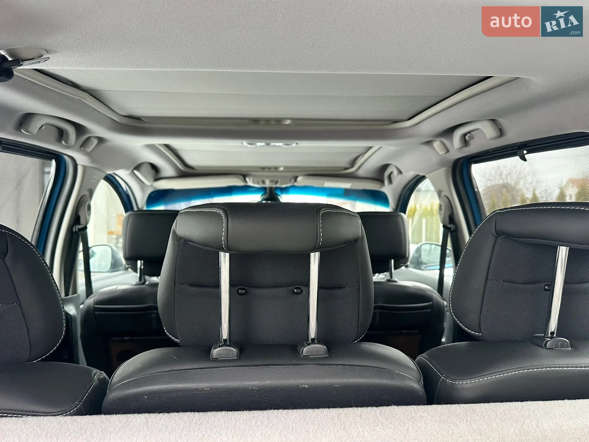 2012 Renault Scenic - мініатюра 18