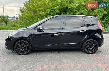 Минивэн Renault Scenic 2011 в Ровно