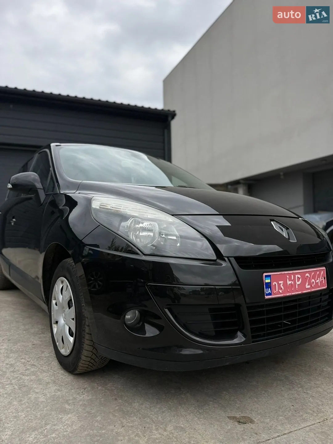2010 Renault Scenic - мініатюра 2