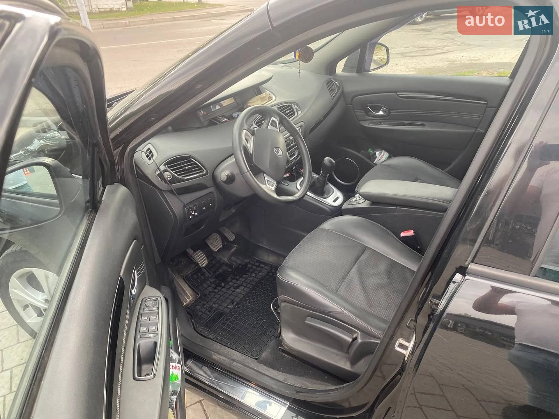 2011 Renault Scenic - мініатюра 11