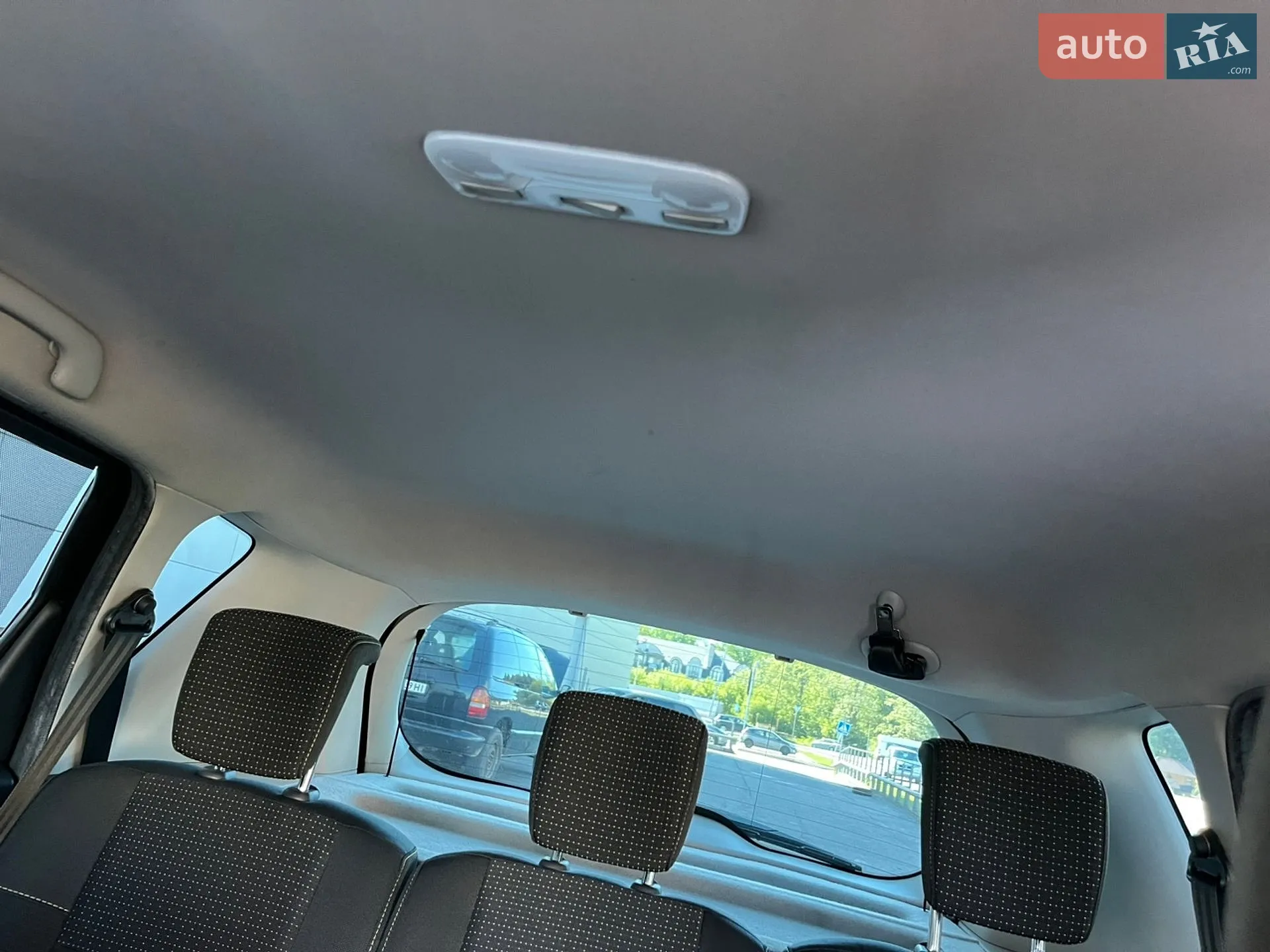2010 Renault Scenic - мініатюра 34