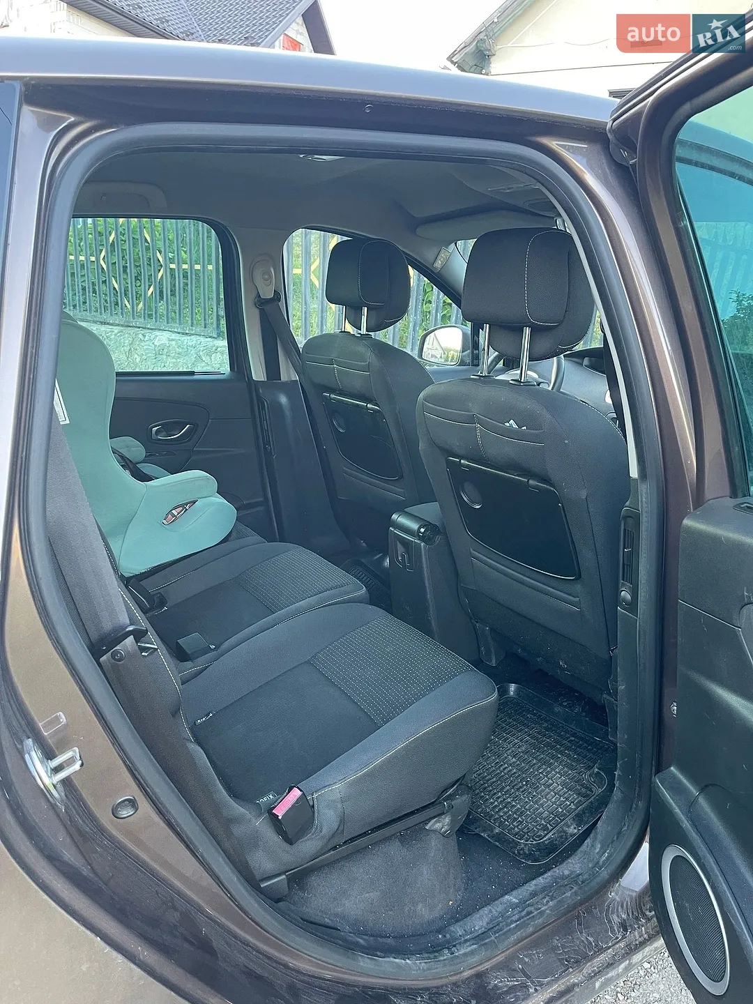 2010 Renault Scenic - мініатюра 8